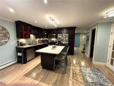 105 Woodside Drive 105, North Providence, Rhode Island 02904, États-Unis