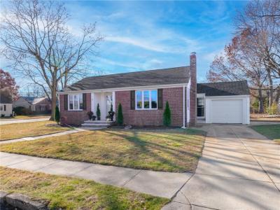 41 Drake Road, Warwick, RI 02888, USA