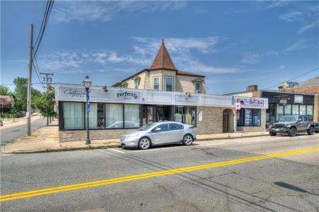 591 Main Street, East Greenwich, Rhode Island 02818, USA