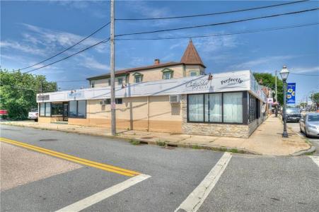 591 Main Street, East Greenwich, Rhode Island 02818, USA