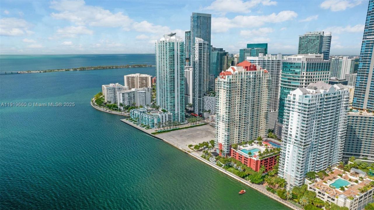 1155 Brickell Bay Dr 2203, Miami, Floride 33131, États-Unis