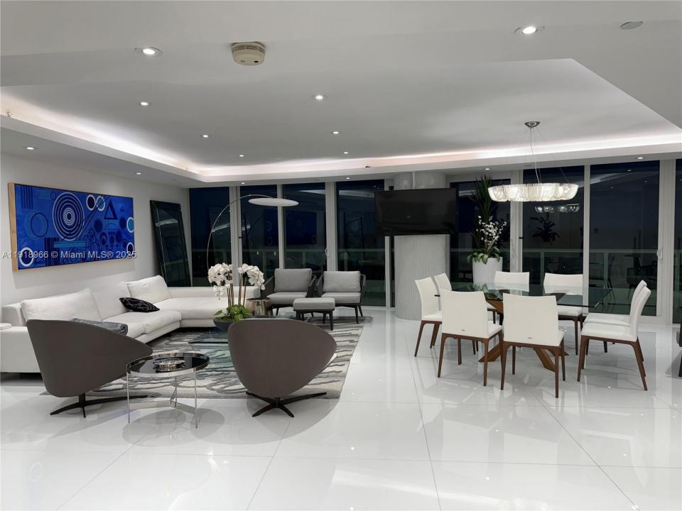 19955 NE 38th Ct 2205, Aventura, フロリダ 33180, アメリカ合衆国