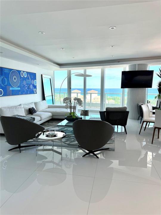 19955 NE 38th Ct 2205, Aventura, フロリダ 33180, アメリカ合衆国