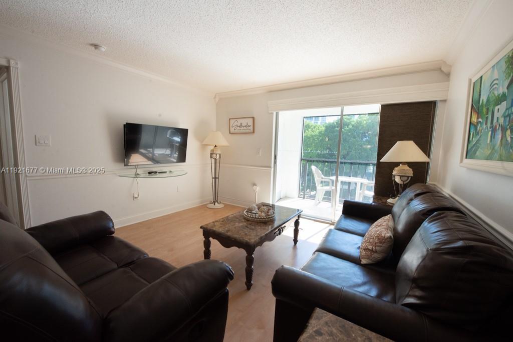 201 178th Dr 323, Sunny Isles Beach, 플로리다 33160, 미국