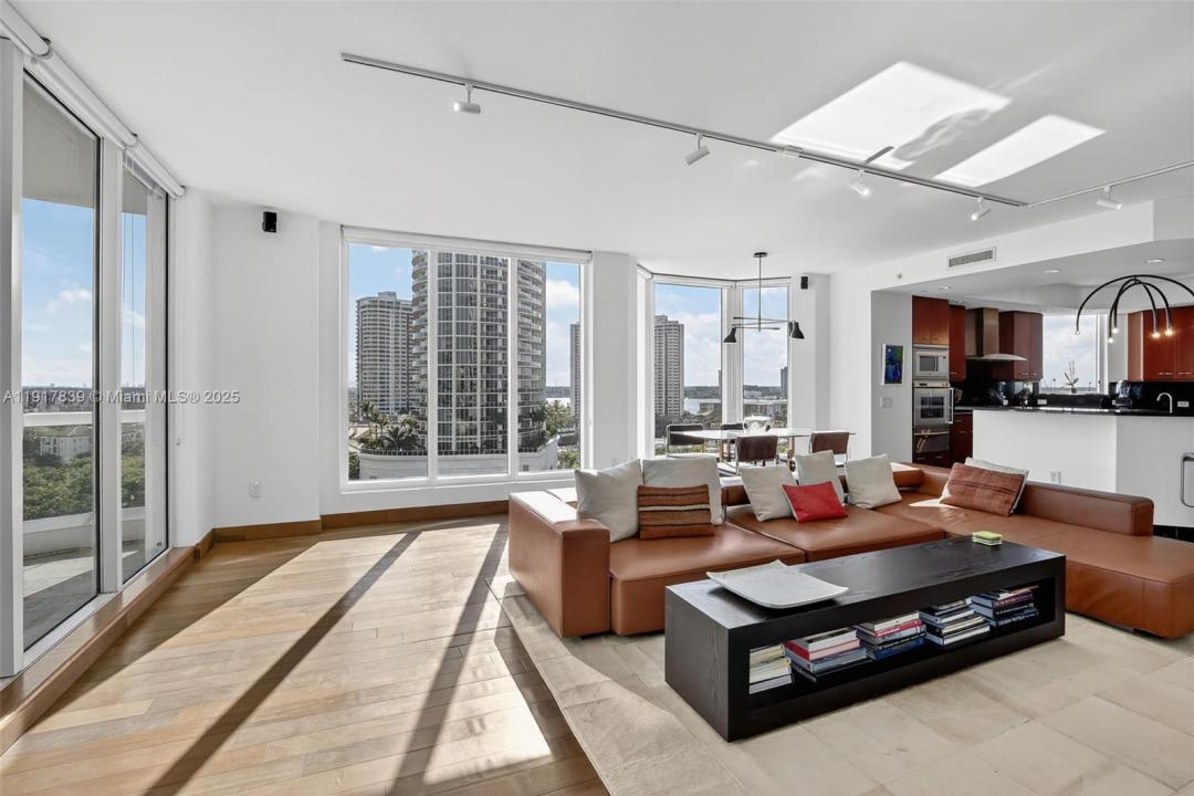 6000 Island Blvd 1208, Aventura, フロリダ 33160, アメリカ合衆国