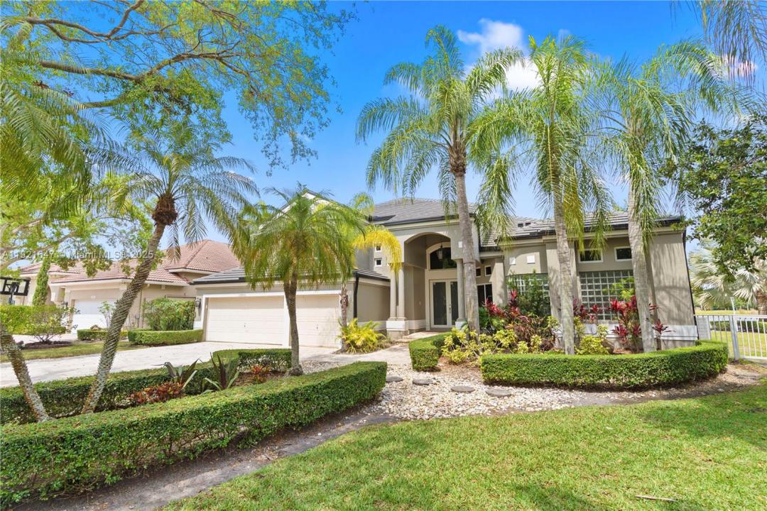 15601 SW 14th St, Pembroke Pines, Florida 33027, Estados Unidos