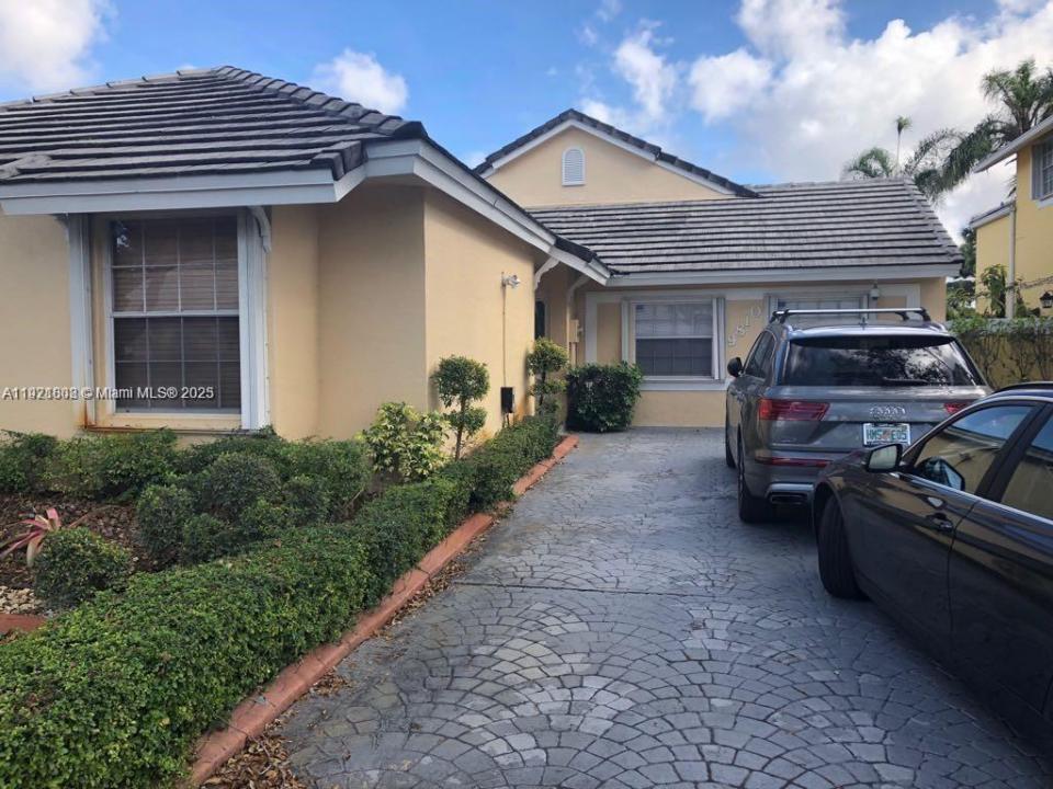 9810 NW 47th Ter 9810, Doral, Flórida 33178, Estados Unidos