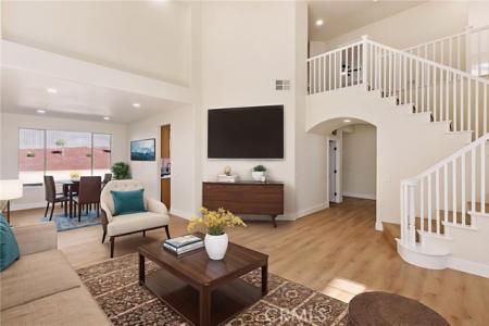 E Deerfield, 安大略省, 加利福尼亚州 91761, 美国