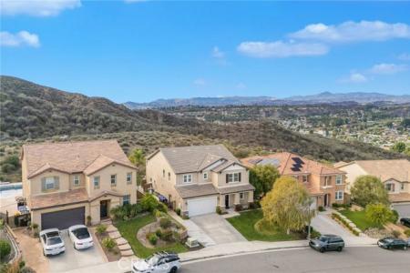 Cheryl Lane, Saugus, Kaliforniya 91350, Amerika Birleşik Devletleri