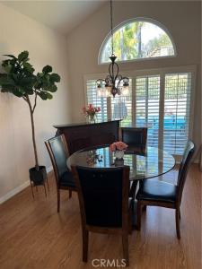 Avenida Bernardo, San Dimas, Kalifornia 91773, USA