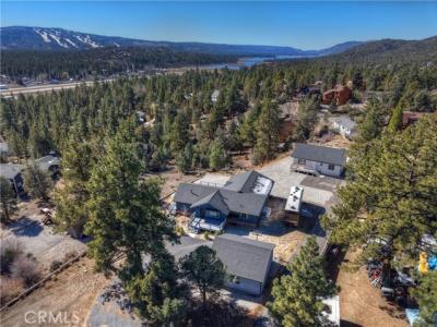 Mound Street, Big Bear City, カリフォルニア 92314, アメリカ合衆国