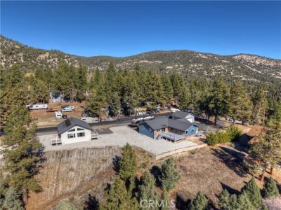 Mound Street, Big Bear City, カリフォルニア 92314, アメリカ合衆国