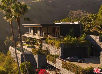 N Stanley Avenue, Los Angeles, California 90046