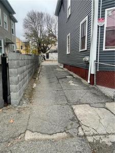 111 Waverly Street, Providence, Rhode Island 02907, USA