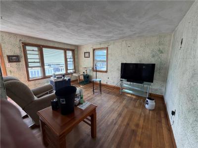 546 Robinson Street, Woonsocket, Rhode Island 02895, États-Unis