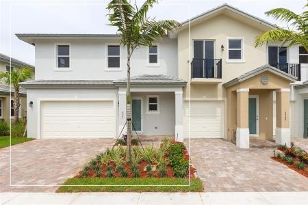 6947 PINES CIRCLE 21, In The Pines, Coconut Creek, Flórida 33073, Estados Unidos