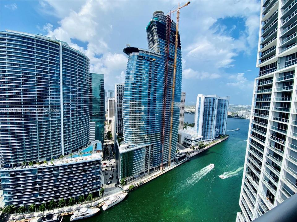 475 Brickell Ave 3715, Miami, Floride 33131, États-Unis
