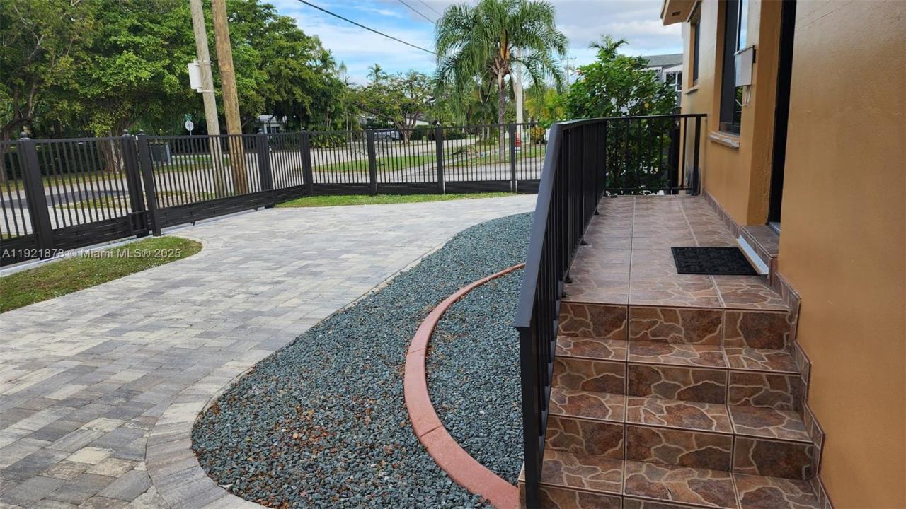 8010 SW 16th St 8010, Miami, Flórida 33155, Estados Unidos