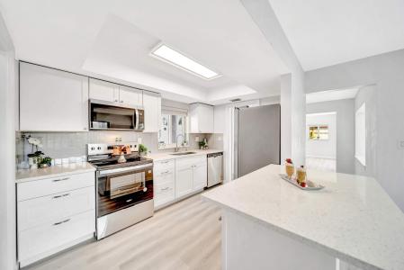 6812 Rio Pinar, North Lauderdale, Flórida 33068, Estados Unidos