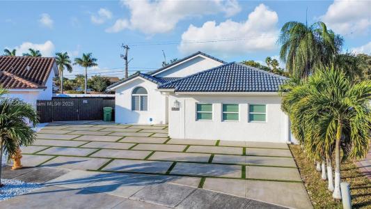 15251 SW 56th Terrace, Kendall, Florida 33193