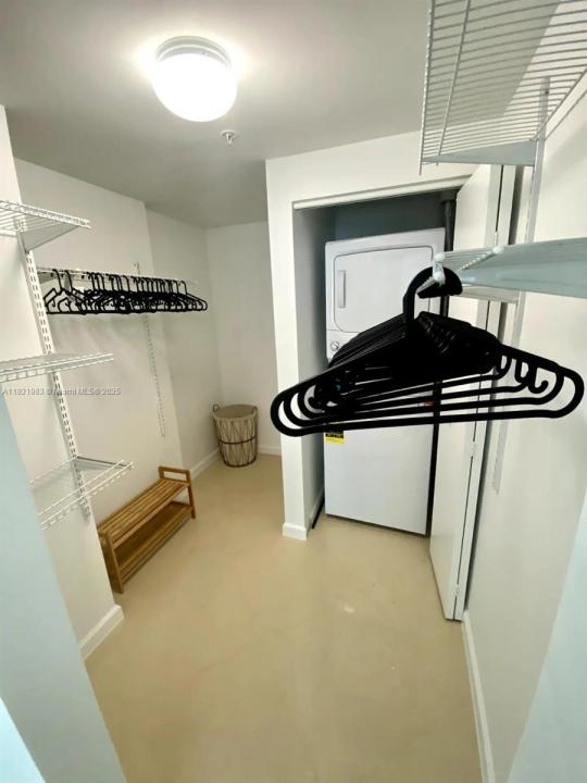 60 SW 13th St 4414, Miami, Flórida 33130, Estados Unidos