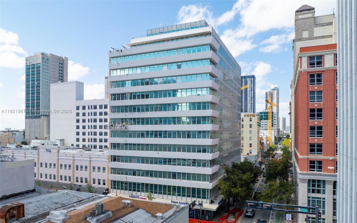 14 NE 1st Ave 800A, Miami, Florida 33132, USA