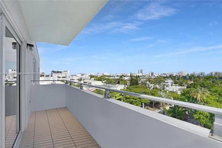 1200 14th St 7A, Miami Beach, Florida 33139, USA