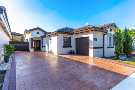 9532 SW 154th Pl, Miami, Florida 33196, USA