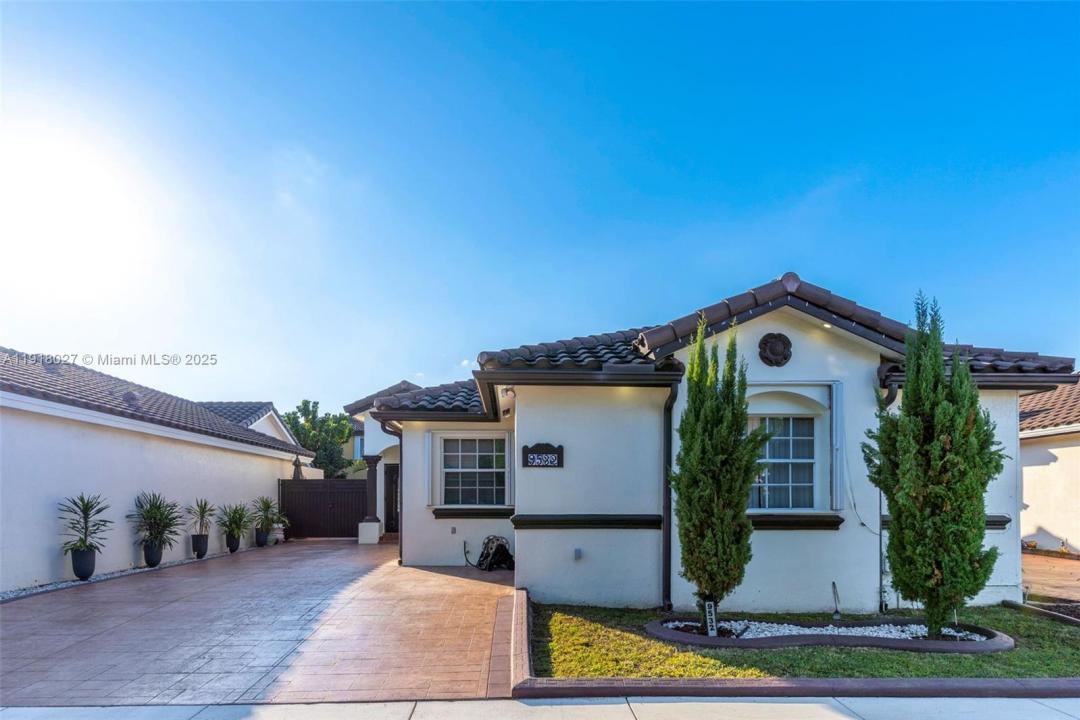 9532 SW 154th Pl, Miami, Флорида 33196, Соединенные Штаты