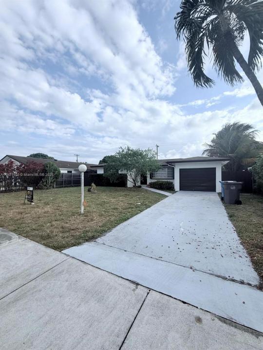 4240 SW 27th St 1, West Park, فلوريدا 33023, الولايات المتحدة