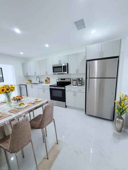 4240 SW 27th St 1, West Park, فلوريدا 33023, الولايات المتحدة