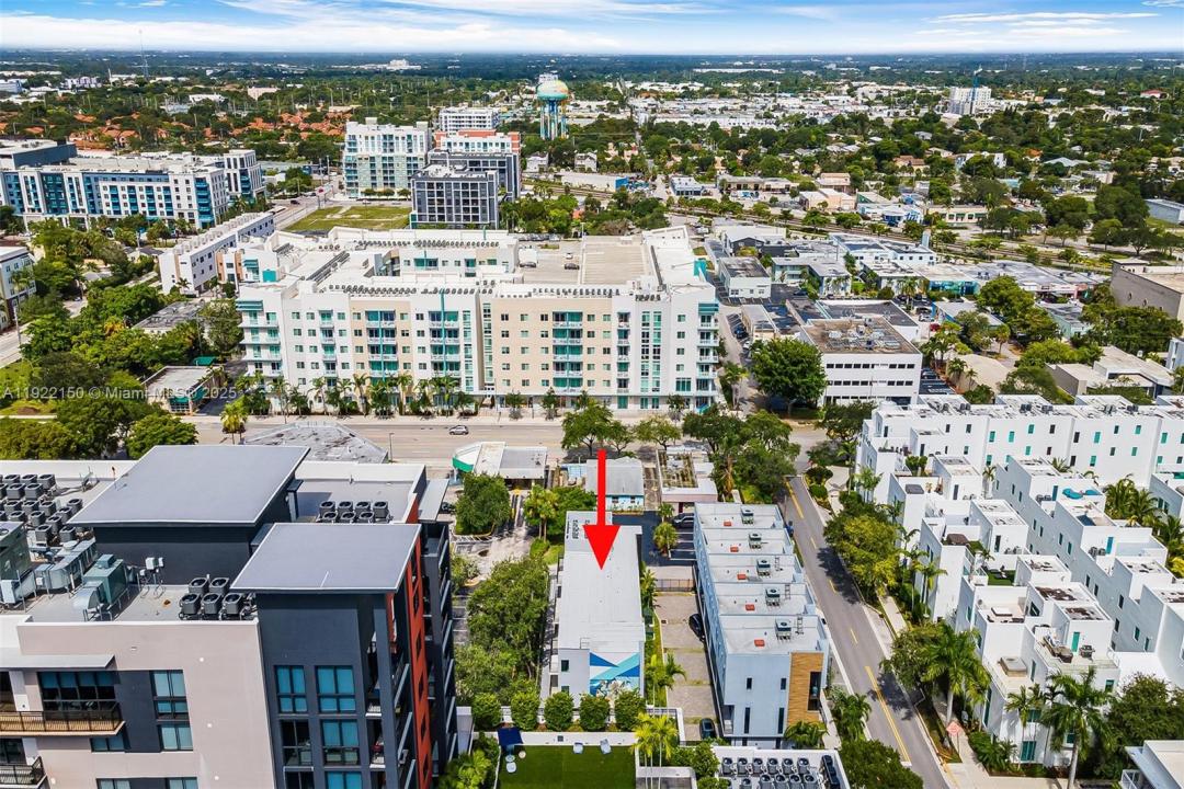 637 NE 4th Ave, Fort Lauderdale, Florida 33304, Estados Unidos