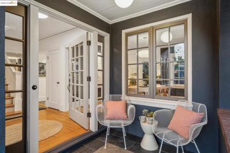 MANOA St, Oakland, California 94618, Estados Unidos