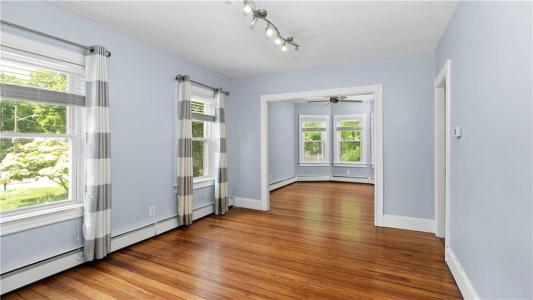 6 Fuller Avenue, East Providence, Rhode Island 02915, USA