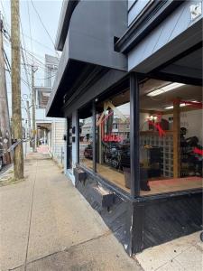 4 Gansett Avenue, Cranston, رود ايلاند 02920, الولايات المتحدة