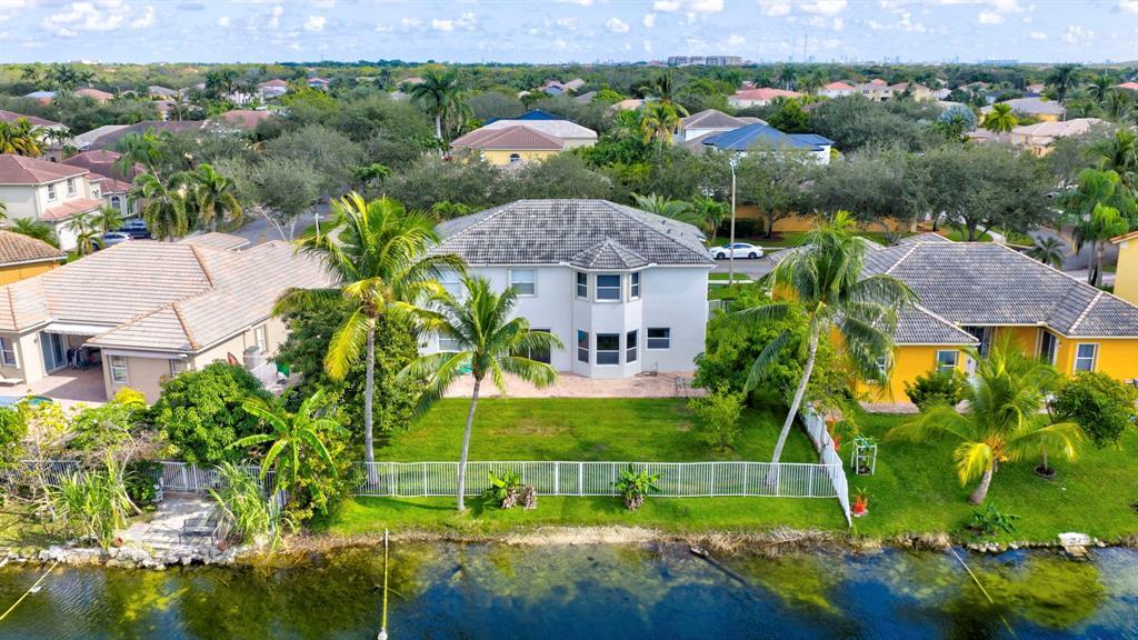 2234 SW 129th Ter, Portofino North, Miramar, Florida 33027, USA