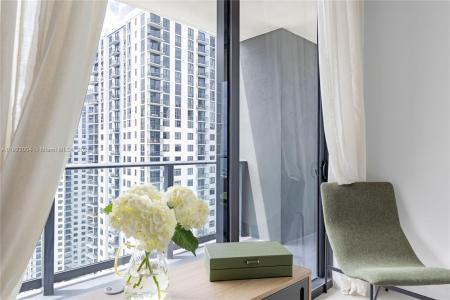 159 NE 6th St 3002, Miami, Florida 33132, USA