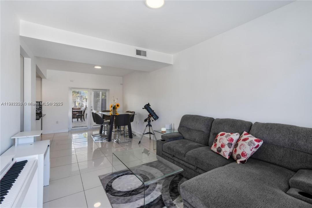 26116 SW 134th Pl, Homestead, Florida 33032, USA