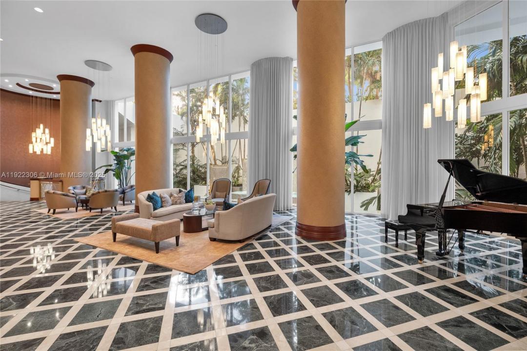 21050 Point Pl 2001, Aventura, 佛羅里達州 33180, 美國