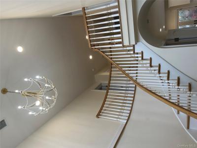 19 Sunlight Hill, Yonkers, 紐約州 10704, 美國