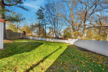 63 North Broadway, East Providence, Rhode Island 02916, États-Unis