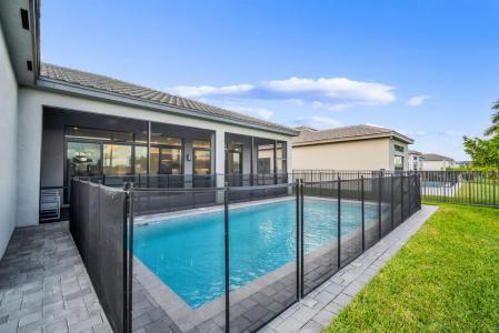 11242 Glen Orchard Ln, Valencia Grand, Boynton Beach, Florida 33473