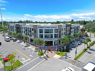 1 Curtiss Pkwy 317, Miami Springs, Flórida 33166, Estados Unidos