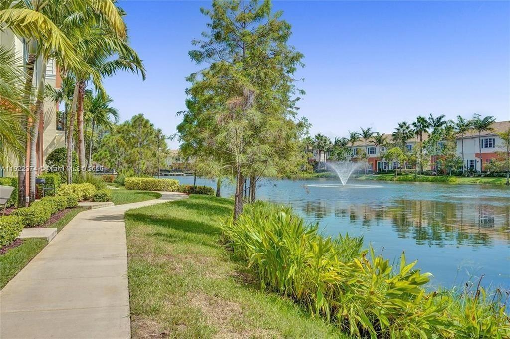 256 SW 6th Ct, Pompano Beach, Florida 33060