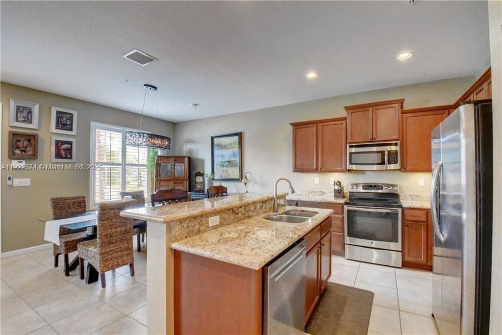 256 SW 6th Ct, Pompano Beach, Florida 33060