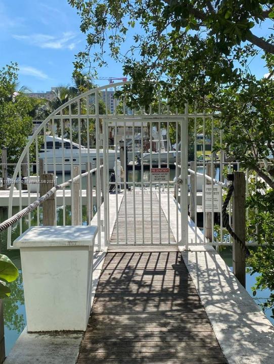 16400 Collins Ave, Sunny Isles Beach, 佛羅里達州 33160, 美國