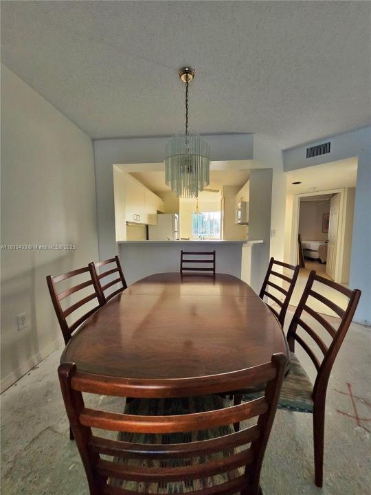 7852 Trent Dr 206, Tamarac, Florida 33321, USA