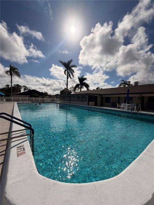 434 Pine Glen Ln A-1, Green Acres, فلوريدا 33463, الولايات المتحدة