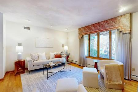 40 Phenix Ridge Drive, Cranston, Rhode Island 02921, Stati Uniti