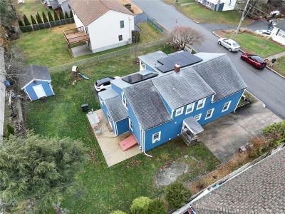 110 Saint Leon Avenue, Woonsocket, Rhode Island 02895, Estados Unidos